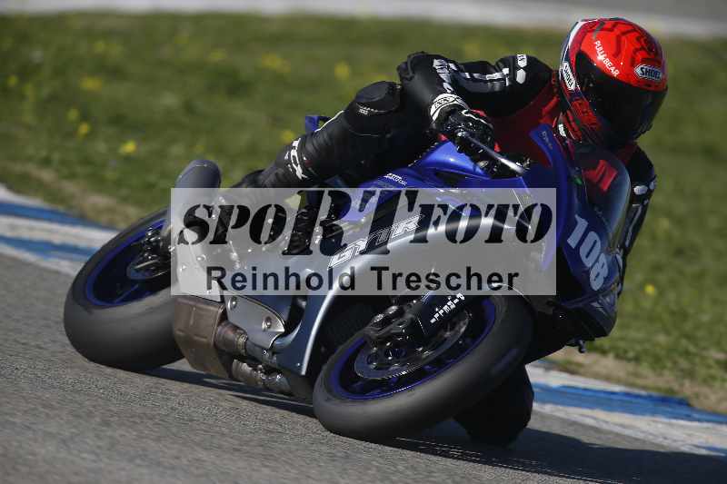 /Archiv-2024/01 26.-28.01.2024 Moto Center Thun Jerez/Gruppe gruen-green/108